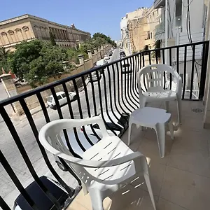 St Julians Smart 2 Bedroom Appartement San Ġiljan